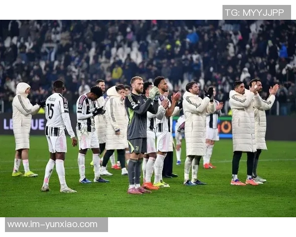 早报:利物浦强势反弹连胜皇马遭遇两连败挑战艰难 早报:利物浦强势反弹连胜皇马遭遇两连败挑战艰难