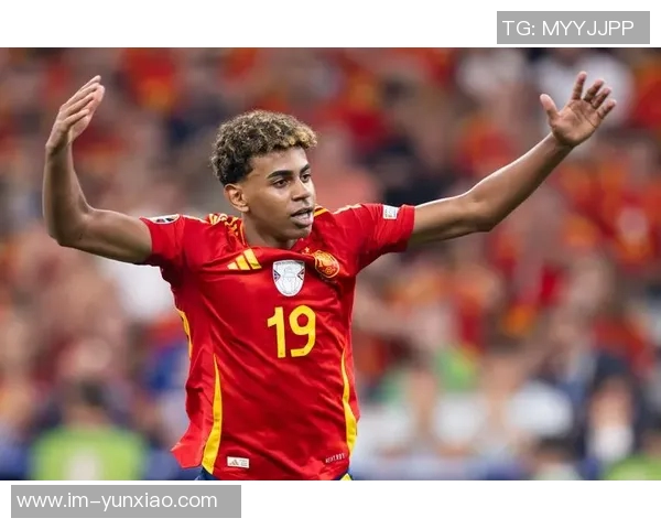 西班牙国家队名单变动前中后各一名球员相继退出 西班牙国家队名单变动前中后各一名球员相继退出