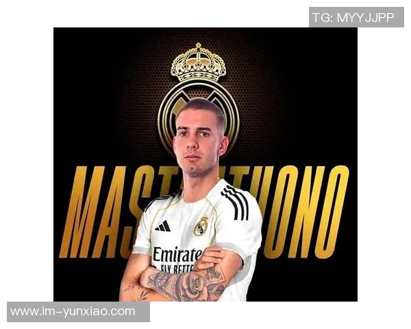 马斯坦托诺训练中疑似受伤与队医一同离场引发担忧 马斯坦托诺训练中疑似受伤与队医一同离场引发担忧